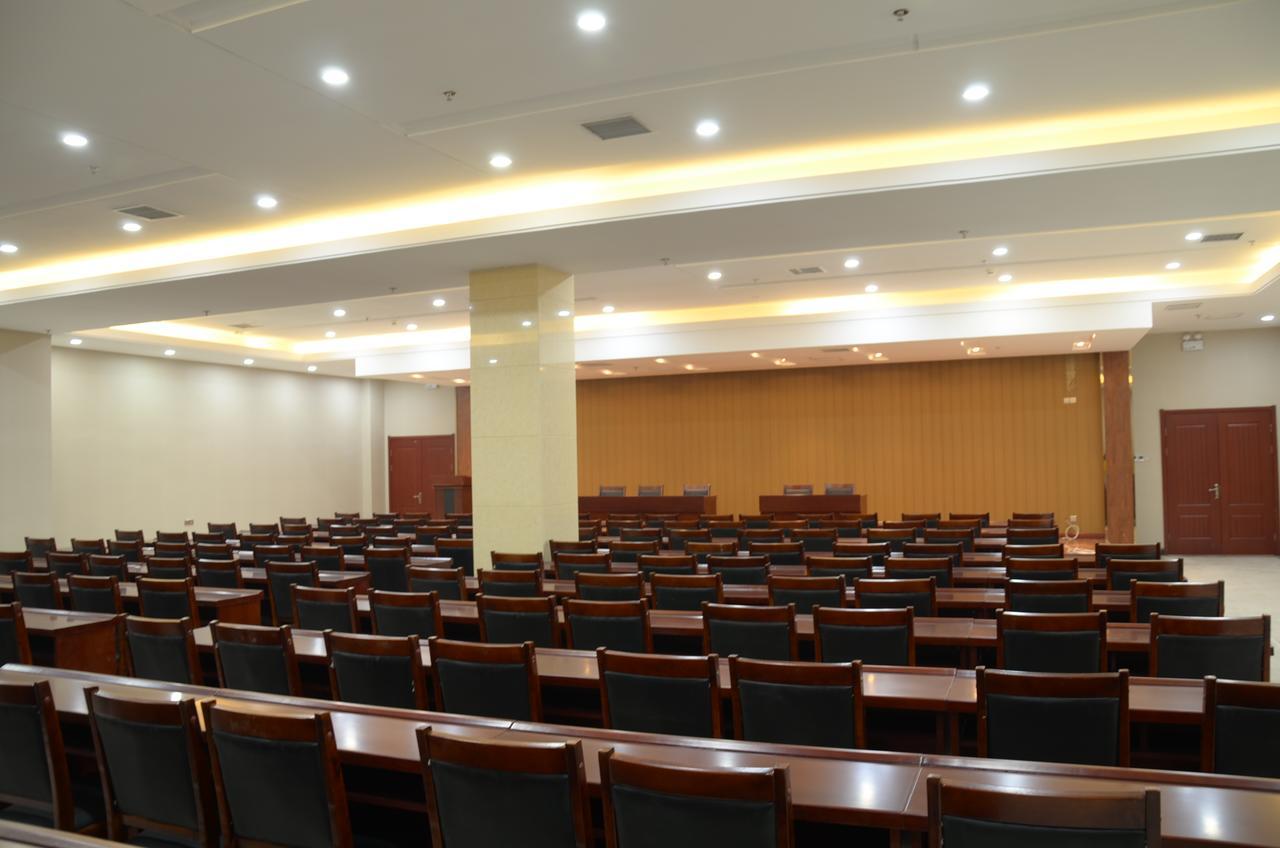 Super 8 Henshui Zhongxin North Avenue Hengshui Exterior foto